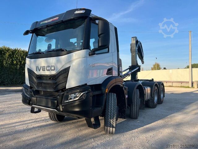 Roll-off container IVECO IVECO TRAKKER T-WAY AD500 NUOVO SCARRABILE