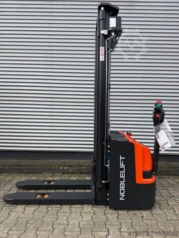 Pedestrian Stacker Noblelift PS16L