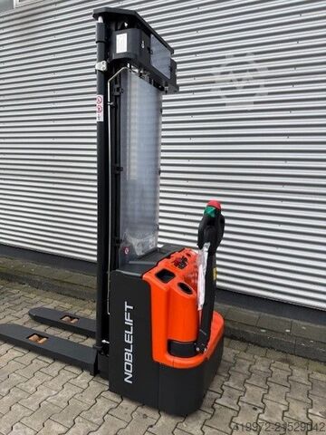 Pedestrian Stacker Noblelift PS16L