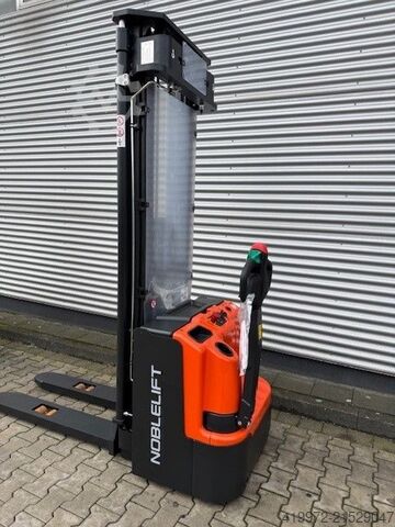 Pedestrian Stacker Noblelift PS16L