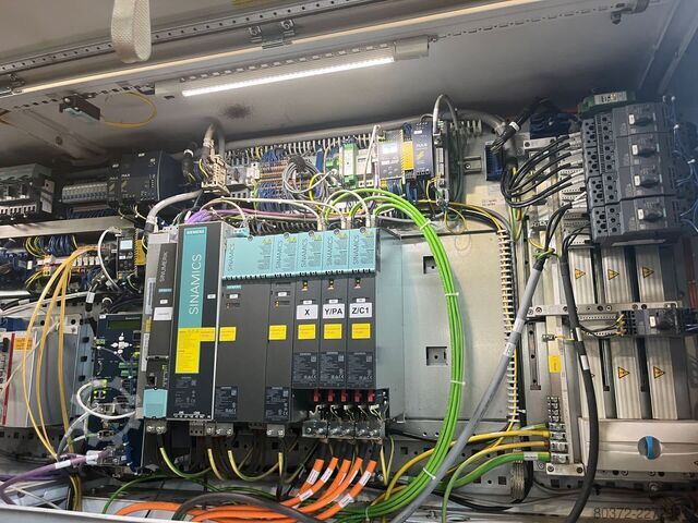 Abkant presă TRUMPF TruLaser 3030 Fiber (L49)