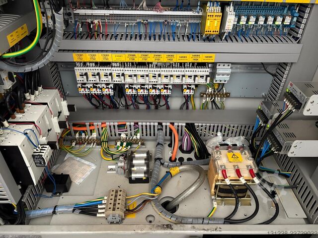 Centro de mecanizado horizontal Quaser V204 CNC Vertical Machining Centre