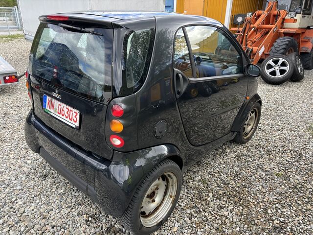 Customized delivery van Smart fortwo 450