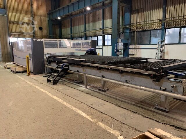 Laserskärmaskin LVD Company n.v. LVD IMPULS 6530 R