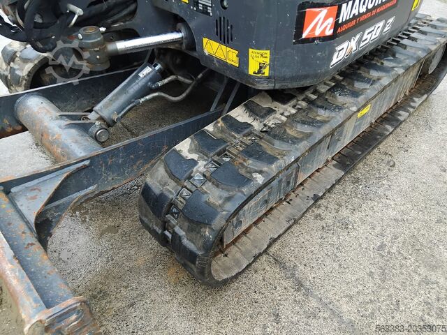 Miniexcavadora Develon DX50Z-7