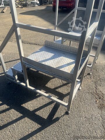 Schody do obsługi maszyn Inox  