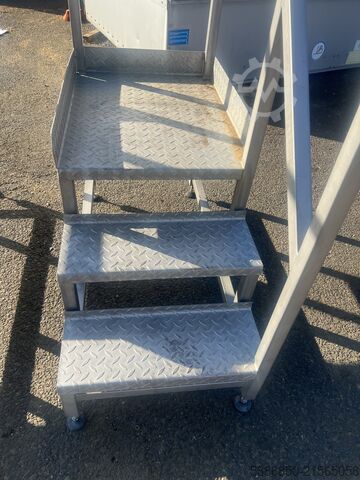 Schody do obsługi maszyn Inox  