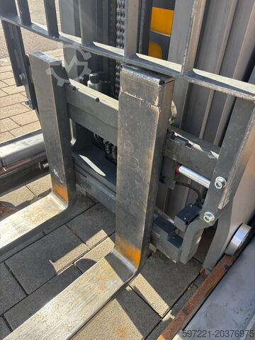 Stivuitoare reach truck Jungheinrich ETV 214 830DZ