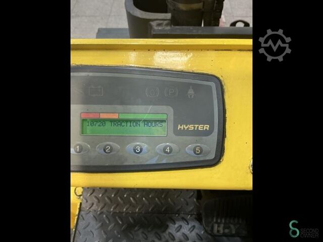 Empilhador Hyster E 5.50 XL