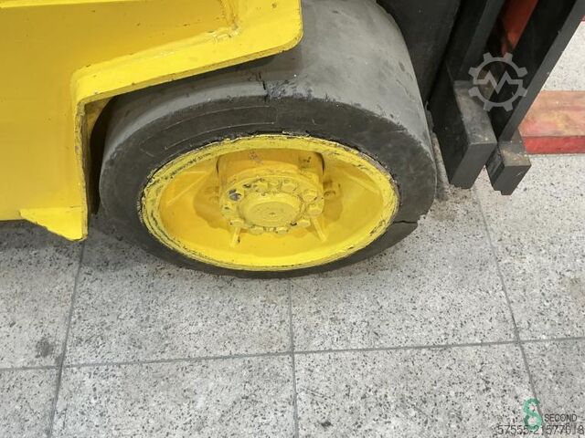 Empilhador Hyster E 5.50 XL