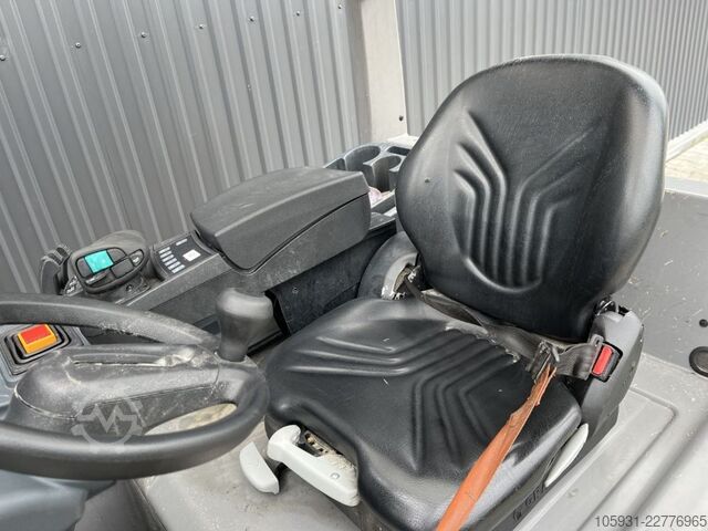 Elektrisk 4 -hjulet gaffeltruck Jungheinrich EFG430
