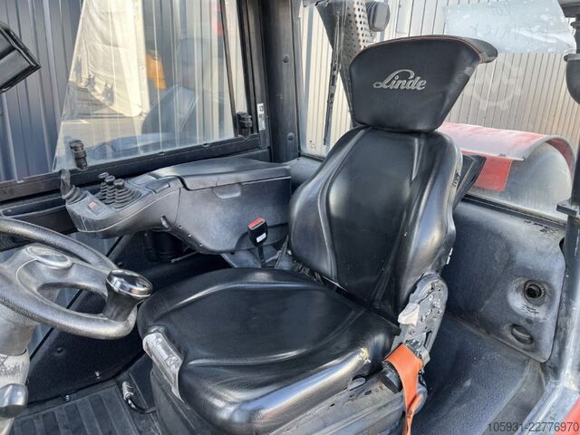 LPG gaffeltrucks Linde H25T-02