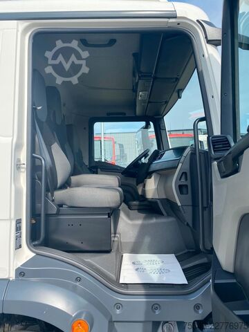 Camión caja MAN TGM 15.290 BL/Koffer/3Sitzer/NL8,0 To/LBW/17 tkm