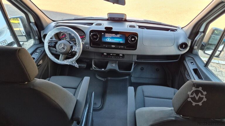 Minibus MERCEDES-BENZ 8 x 517 Sprinter Lord Light  22 SS Aktionspreis
