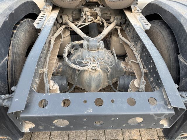 Standardowy ciągnik siodłowy MERCEDES-BENZ ACTROS 1846 4x4 HAD Euro 6 Kipphydraulik