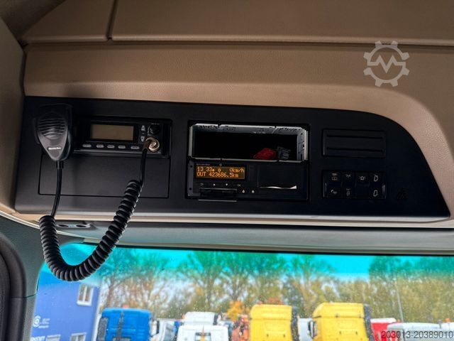 Standardowy ciągnik siodłowy MERCEDES-BENZ ACTROS 1846 4x4 HAD Eur 6 Kipphydraulik Retarder