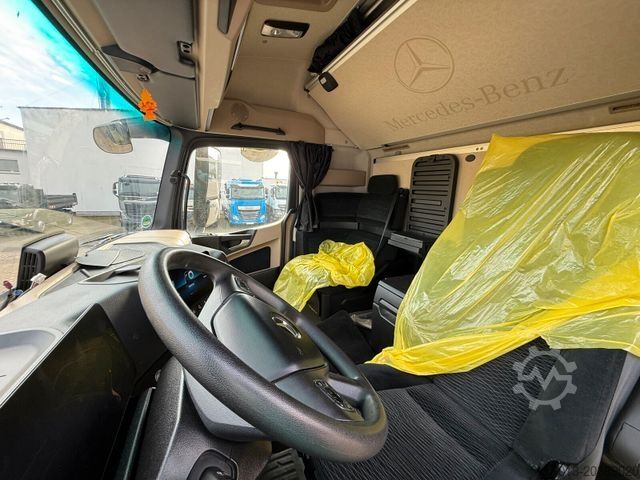 Standardowy ciągnik siodłowy MERCEDES-BENZ ACTROS 1846 4x4 HAD Euro 6 Kipphydraulik