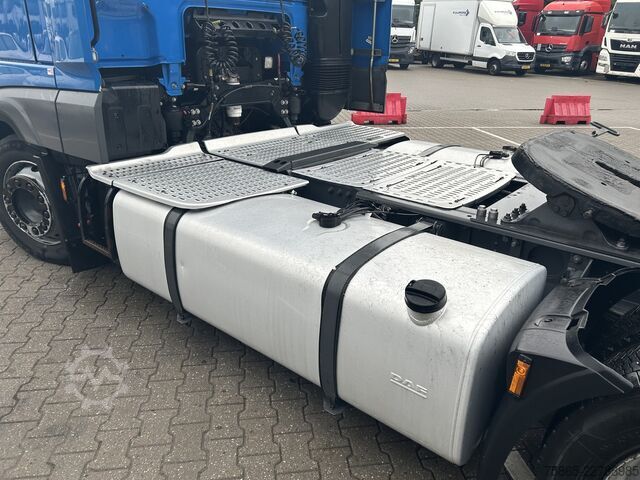 Volumen SCM DAF XF 450 FT SC / 857 dkm / Tacho V2 / 2 Tanks / N...
