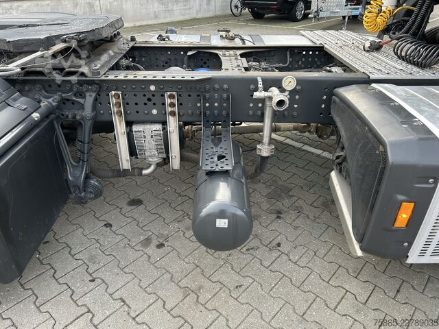 Standard-SZM Mercedes-Benz Actros 1845 Gigaspace / Tacho V2 / 391 dkm / Bl...