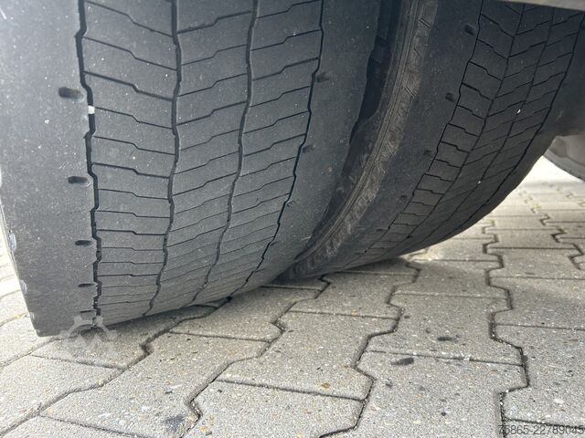 Standard-SZM DAF XF 440 FT Space Cab / 645 dkm / Tacho V2 / NL T...