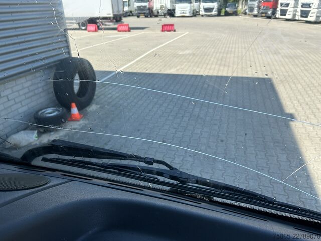 Valigia Man TGL 10.180 Euro 5 EEV / 542 dkm / Motor Problem...