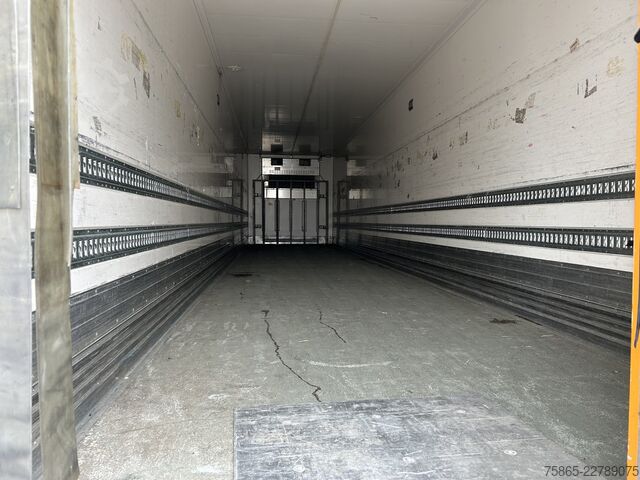 Kølet/frosset transport Kögel / SOR Iberica-S3E / Carrier Vector 1550 / Frigo...