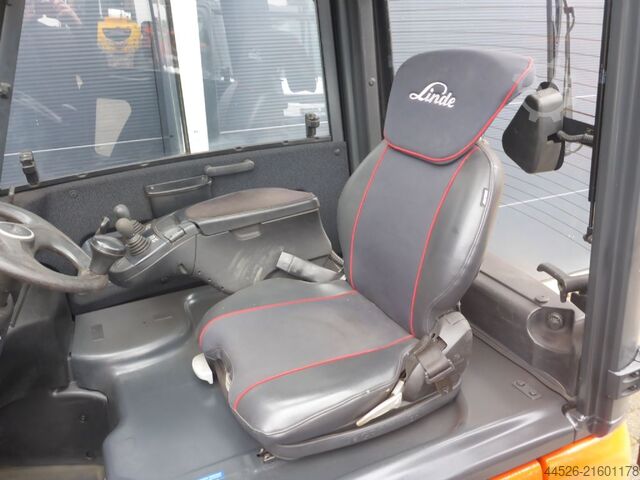 Elektrisk 4 -hjulig gaffeltruck Linde E20