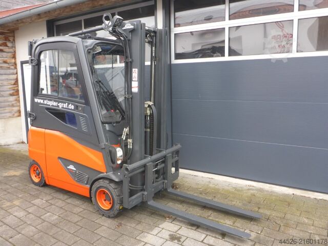 Elektrisk 4 -hjulig gaffeltruck Linde E20