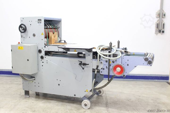Vouwmachine-uitleg / Vouwuitvoer Stahl SBP-M 46.D