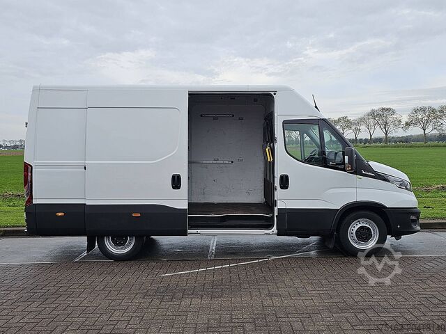High-roof van IVECO DAILY 35S16 L2H2 Automaat AC