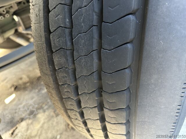 Vrachtwagenchassis VOLVO FE 280