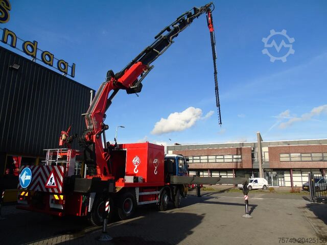 Vrachtwagen met kraan Mercedes-Benz SK 3538 + NEW!! UNUSED!! 1.216km + 142H + FASSI...