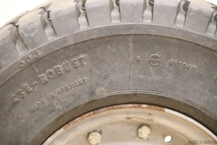 Solid rubber tires Continental CSE-Robust 5.00-8  SC 10  RIM 3.00 D