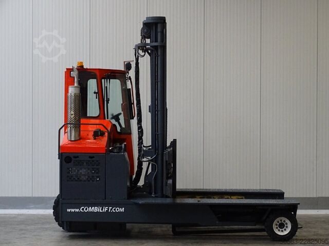 Vier-weg zijlader Combilift C4800 - TRIPLEX