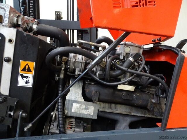 Vier-weg zijlader Combilift C4800 - TRIPLEX