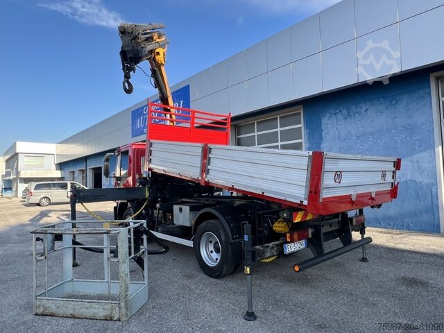 Caminhão basculante de três vias com guindaste Iveco Eurocargo 140e25