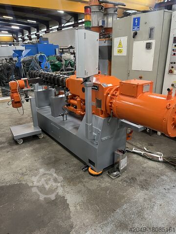 Dubbele schroefextruder/compounder Leistritz ZSE 40 MAXX