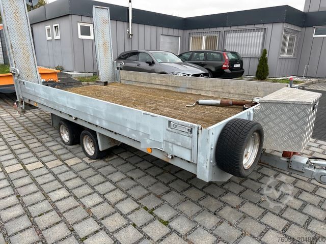 Nízkoložný přívěs BEYER BMH 30.4 Tieflader Rampen NL 2,1to