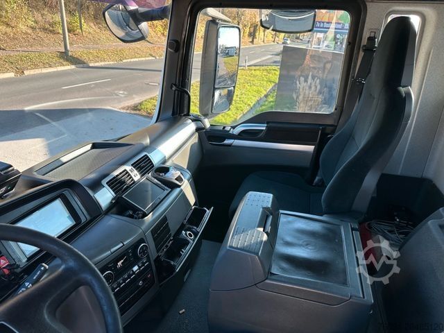 Kamyon üzerine monteli vinç MAN TGS 26.400 6x2 Abrollkipper KRAN FUNK lift/lenk