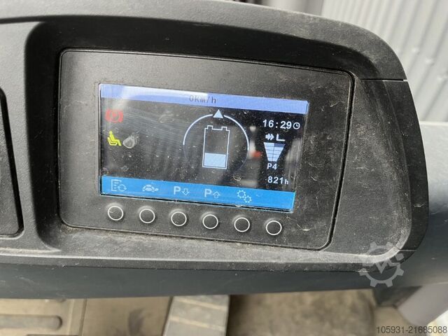 Elektromos háromkerekű targonca Jungheinrich EFG216k