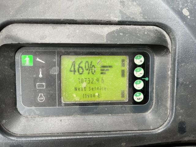 Stand-on stacker Linde D14SP