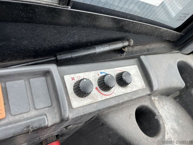 Heavy Forklift - Diesel Linde H160D-120