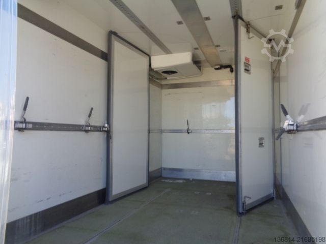 Izotermiczny van chłodnia MERCEDES-BENZ Sprinter 316 CDI 2 Zonen Kühler Carrier