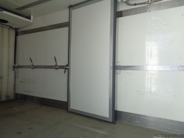 Izotermiczny van chłodnia MERCEDES-BENZ Sprinter 316 CDI 2 Zonen Kühler Carrier