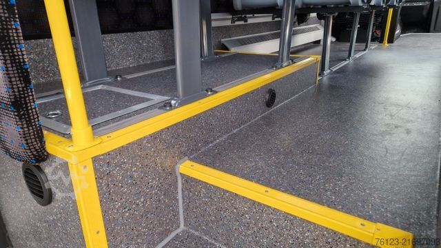 City bus IVECO Daily Heckniederflur Elektro City Stock