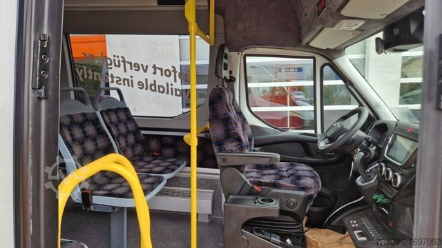 City bus IVECO Daily Heckniederflur Elektro City Stock