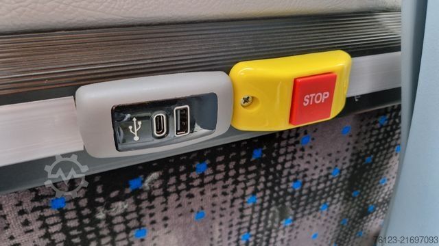 City bus IVECO Daily Heckniederflur Elektro City Stock