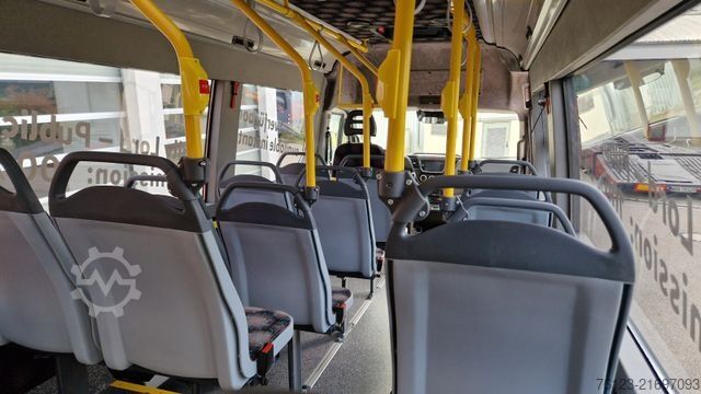 City bus IVECO Daily Heckniederflur Elektro City Stock