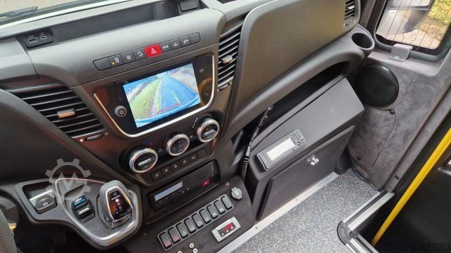 City bus IVECO Daily Heckniederflur Elektro City Stock