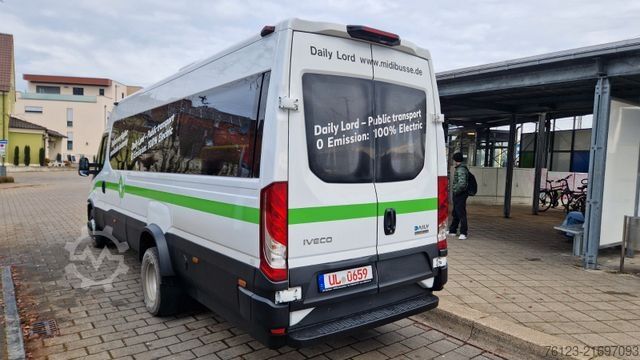 City bus IVECO Daily Heckniederflur Elektro City Stock